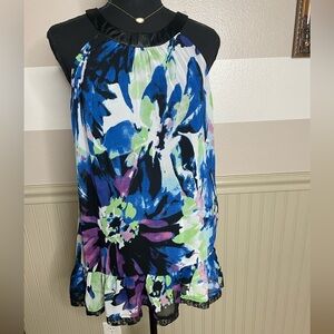 Jonathan Martin Blue Floral Women's Top